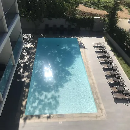 Hotel Oktober Downtown Boutique 3*