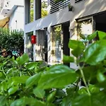 Oktober Downtown Boutique 3* Rhodes City