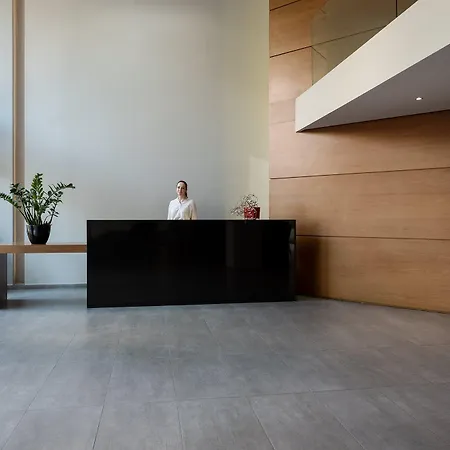 Oktober Downtown Boutique 3*