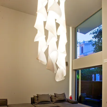 Oktober Downtown Boutique Rhodes City