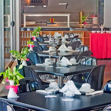 Oktober Downtown Boutique 3* Rhodes City