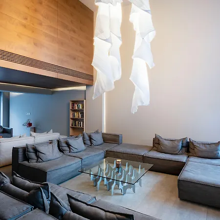 Oktober Downtown Boutique