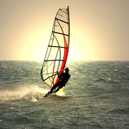 Hotel Oktober Downtown Boutique 3*