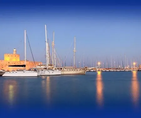 Otel Oktober Downtown Boutique Rhodes City