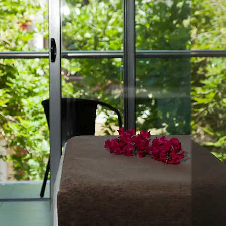 Hotel Oktober Downtown Boutique 3*