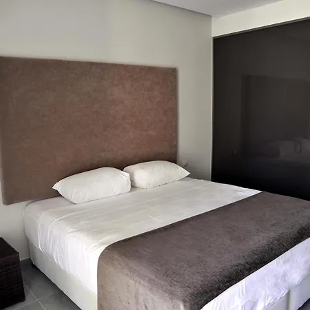 Oktober Downtown Boutique