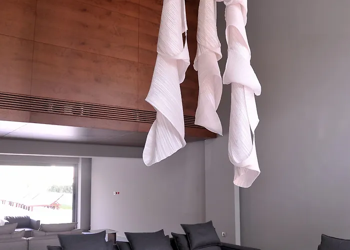 Oktober Downtown Boutique ホテル 3*