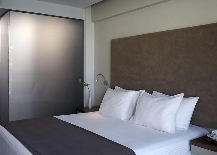 Oktober Downtown Boutique ホテル Rhodes City