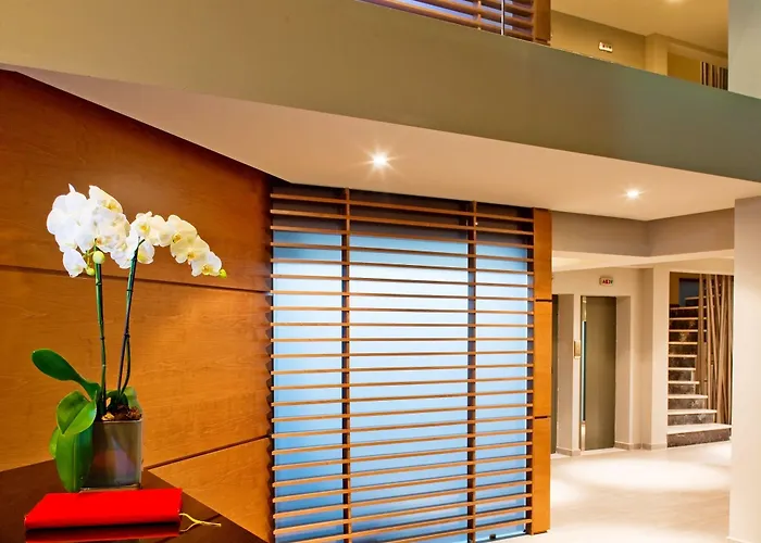 Oktober Downtown Boutique Rhodes City