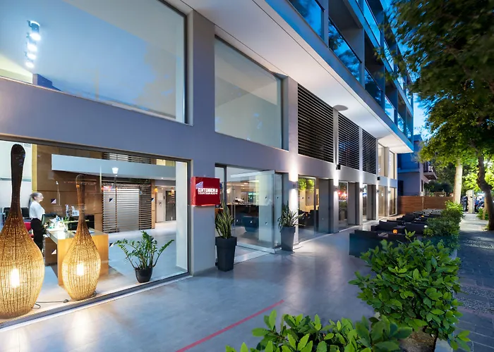 Oktober Downtown Boutique ホテル