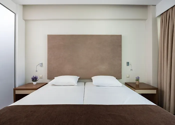 Oktober Downtown Boutique