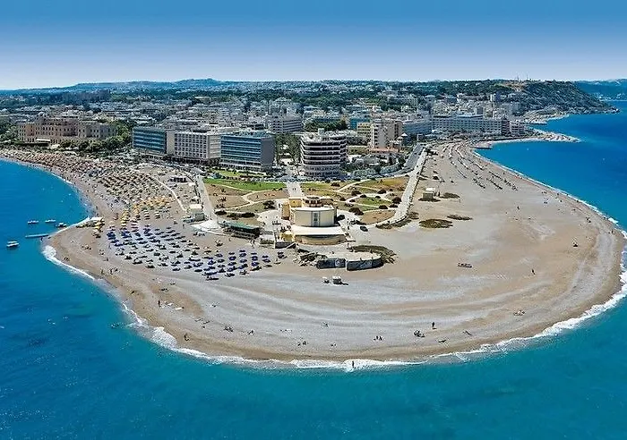 ホテル Oktober Downtown Boutique Rhodes City