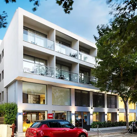 Oktober Downtown Boutique Hotel 3*