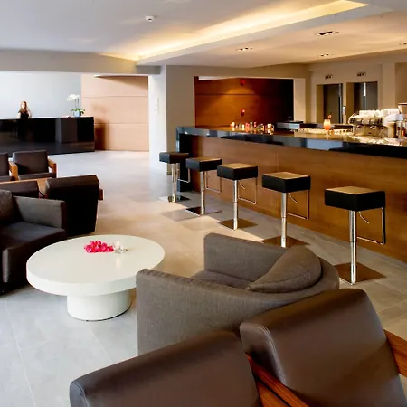 Szálloda Oktober Downtown Boutique 3*